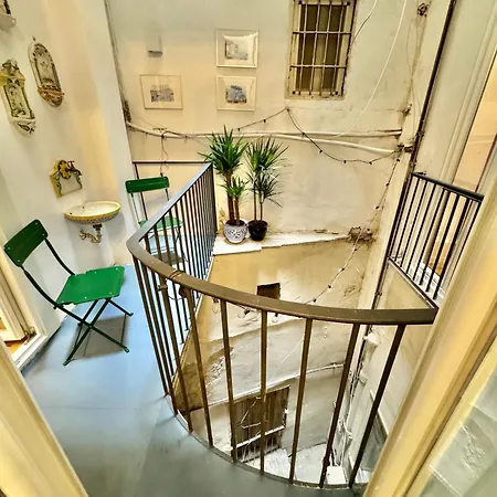 Apartamento Alma De Chiaja - Design &